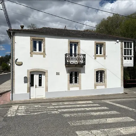 Casa De Don Lino 度假居 卢戈